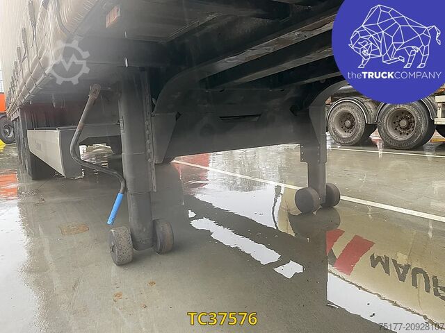 Sliding tarpaulins Krone 