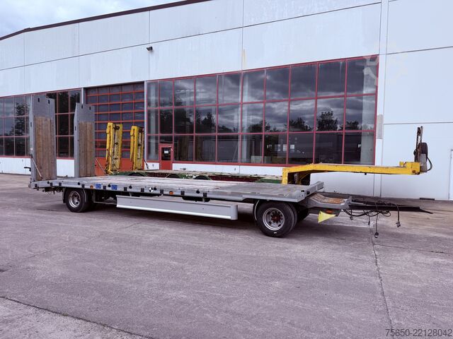 Low loader trailer Möslein TF2-P Schwebheim  2 Achs Plato- Tieflader, wenig Benutzt
