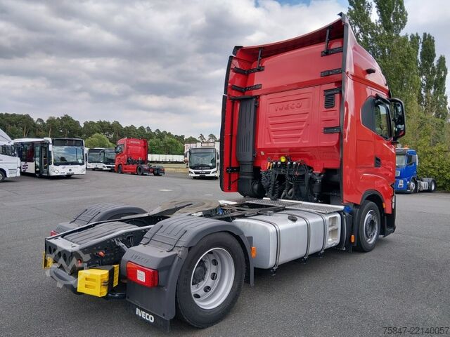 Volumen SZM Iveco S-Way AS 440 S 46 T/FP LT Navi ACC