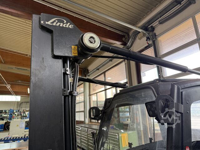 Forklift LINDE E 30-01