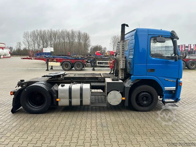 Hazardous substances Volvo FM 9.260 + HYDRAULIC ADJUSTABLE ESTEPE 5TH WHEE...