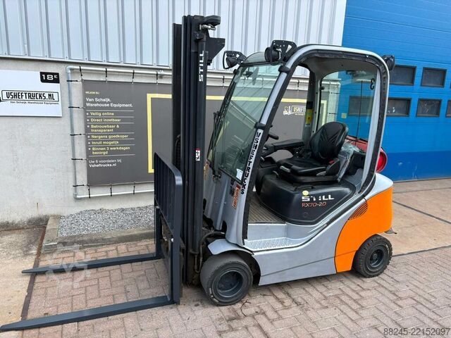 VS-22934 LPG Triplex forklift Still RX70-20T STILL RX70-20T