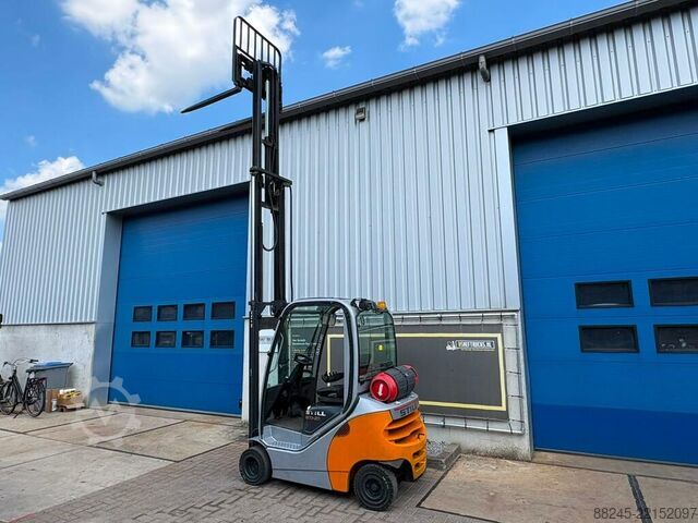 VS-22934 LPG Triplex forklift Still RX70-20T STILL RX70-20T