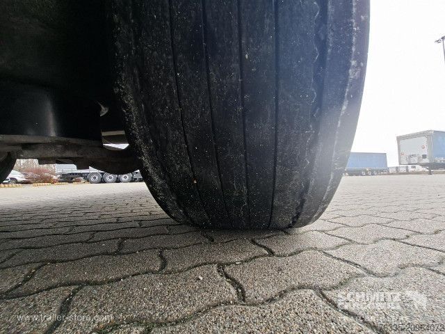 Open semitrailer with tarp Krone Curtainsider Mega