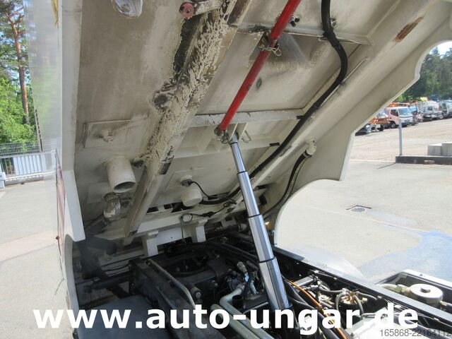 Road sweeper Multicar Tremo X56 CMAR Hybre 2000 EU5  Allrad