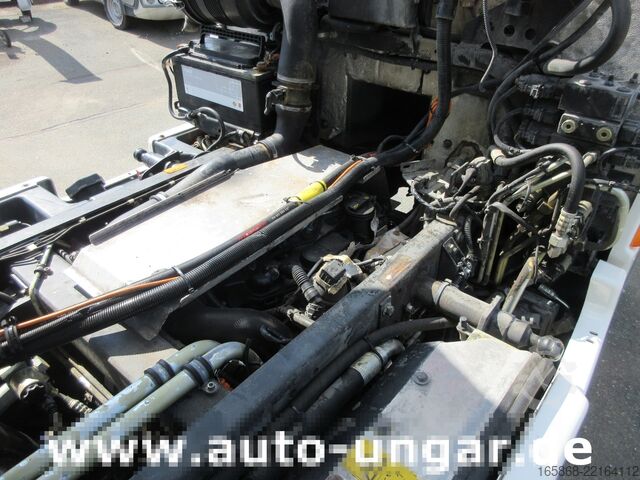 Road sweeper Multicar Tremo X56 CMAR Hybre 2000 EU5  Allrad