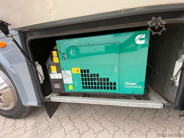 Viehtransporter LKW MERCEDES-BENZ Actros 2651 STX Dop-Pop-Out, Pop-Up. Exklusive