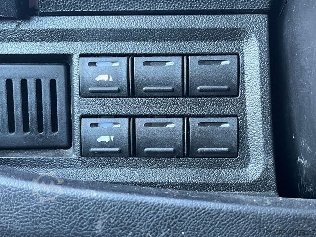 Box van PEUGEOT BOXER XXXL KOFFER EL-ROLLTOR TEMP LUFTFEDERUNG