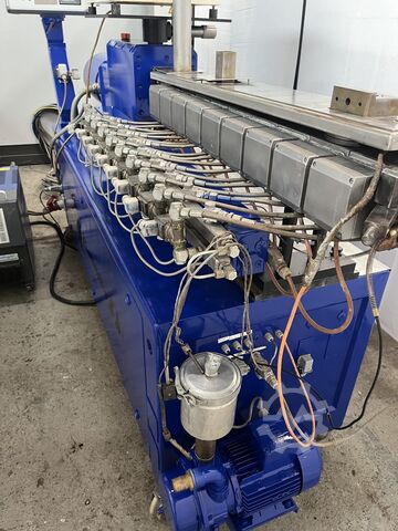 Doppelschneckenextruder Leistritz ZSE 27 MAXX