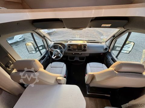 Semi-integrated camper Hymer/Eriba B-Klasse MC T 600 WhiteLine