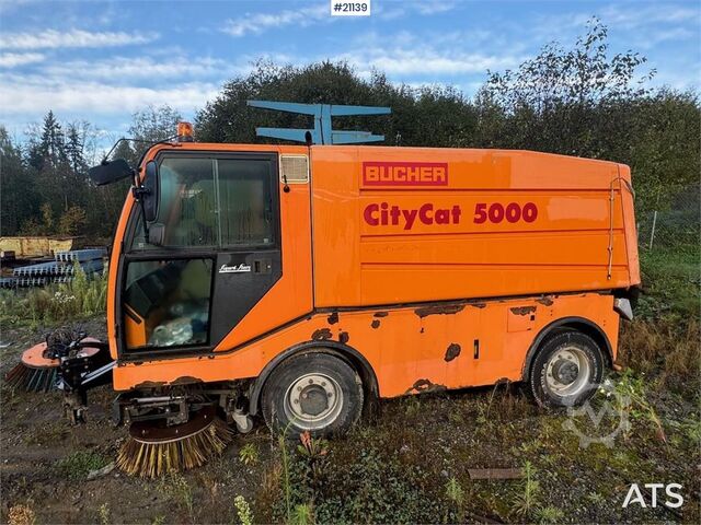 Sweeper Bucher CityCat 5000 Sweeper