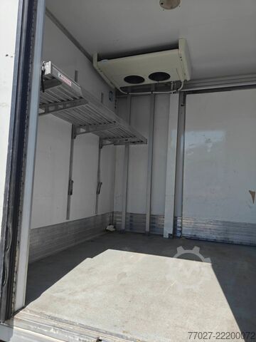 Refrigerated/frozen transport MAN TGL 8.180 Carrier Viento 350