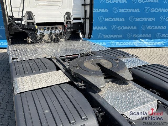 Standard tractor unit Scania S 560 A6x2/4NB RETARDER FULL AIR PTO SLIDE DISH