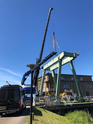 Entrindungsmaschine Kone 50 ton refit