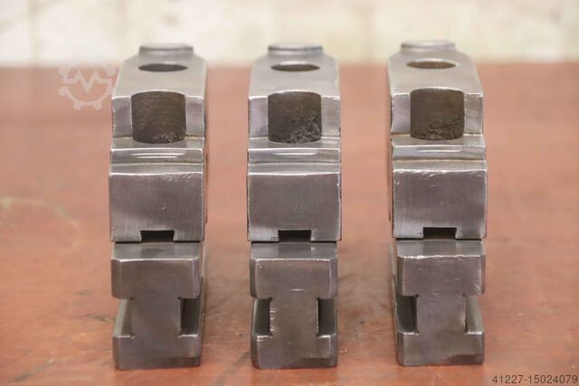 Interchangeable jaws Forkardt Breite 32 mm schrägverzahnt
