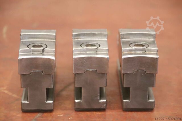 Interchangeable jaws Forkardt Breite 32 mm schrägverzahnt