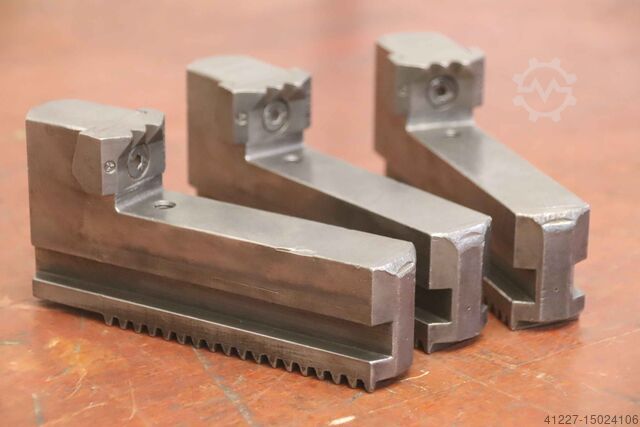 Interchangeable jaws Forkardt Breite 32 mm schrägverzahnt