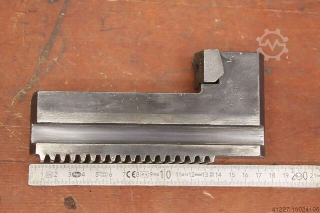Interchangeable jaws Forkardt Breite 32 mm schrägverzahnt