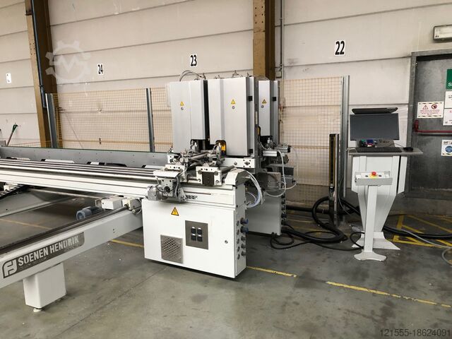 Welding machine (window production) Fendoors 