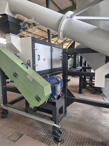 PET bottle recycling line ZHANGJIAGANG LONHAM MACHINERY T CO., LTD GTE-95B