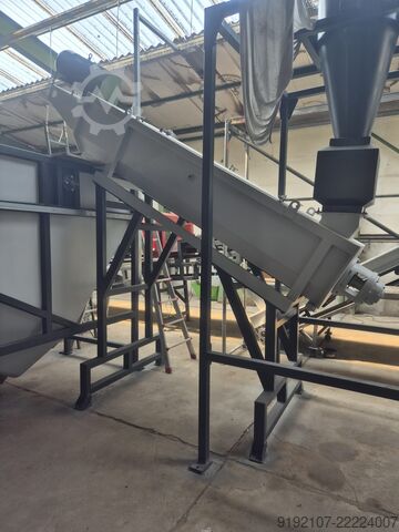 PET bottle recycling line ZHANGJIAGANG LONHAM MACHINERY T CO., LTD GTE-95B