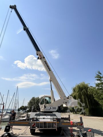 LKW mit Kranaufbau Terex Bandini A300