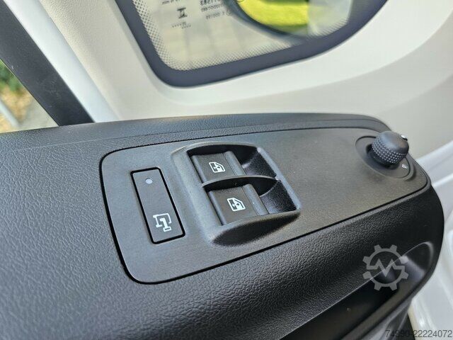 Van Fiat Ducato 35 MAXI L4H2 180 15m³ LED Tachograph