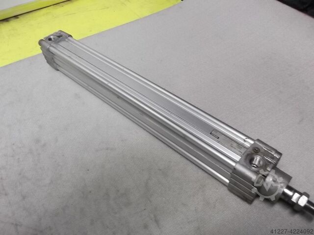 Pneumatic cylinders Bosch 0 822 351 009