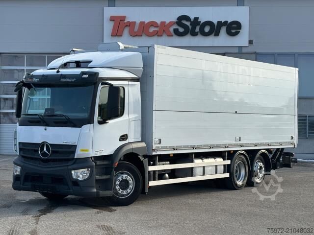 LKW mit Getränkeaufbau Mercedes-Benz Antos 2543