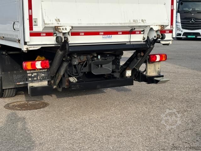 LKW mit Getränkeaufbau Mercedes-Benz Antos 2543