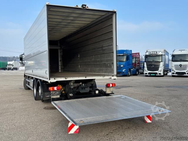LKW mit Getränkeaufbau Mercedes-Benz Antos 2543