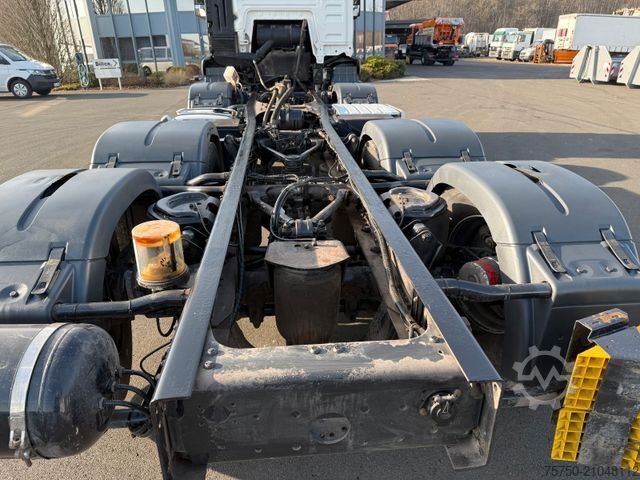LKW-Fahrgestell MAN TGS 32.360 8x2  4- Achser
