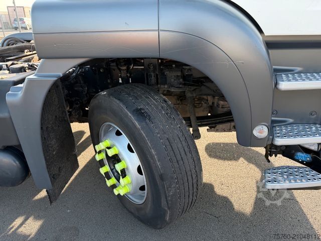 LKW-Fahrgestell MAN TGS 32.360 8x2  4- Achser