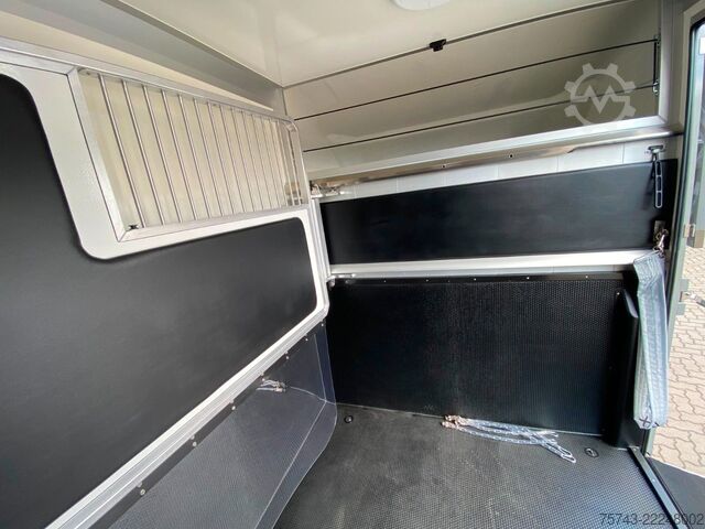 Livestock transporter OPEL Movano AKX 3 Sitzer Haras Automatik Sonderaktion