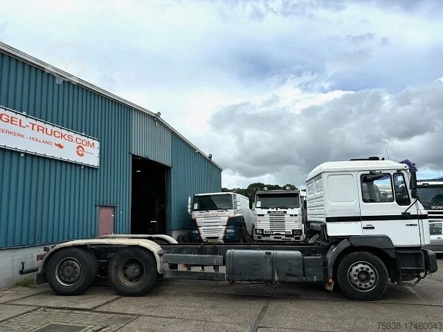 Chassis with cab MAN 26.414 FNL-T (6-CILINDERHEADS) 6x4 CHASSIS (EUR...