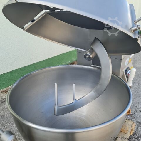 Fleischmischer Westfalia MA200D