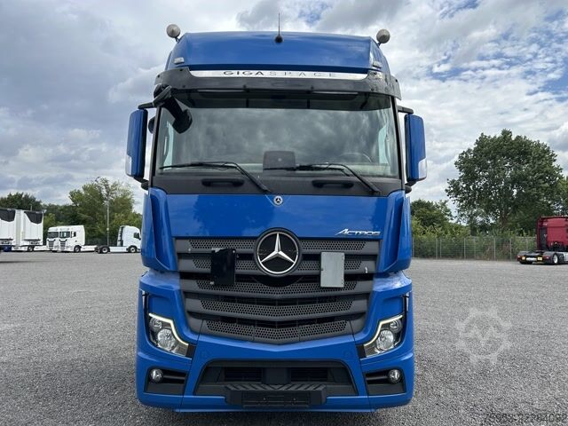 Standard SZM Mercedes Benz 1851 LS Actros Gigaspace Retarder Standklima