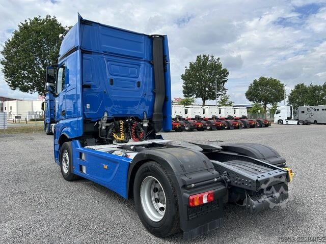 Standard SZM Mercedes Benz 1851 LS Actros Gigaspace Retarder Standklima