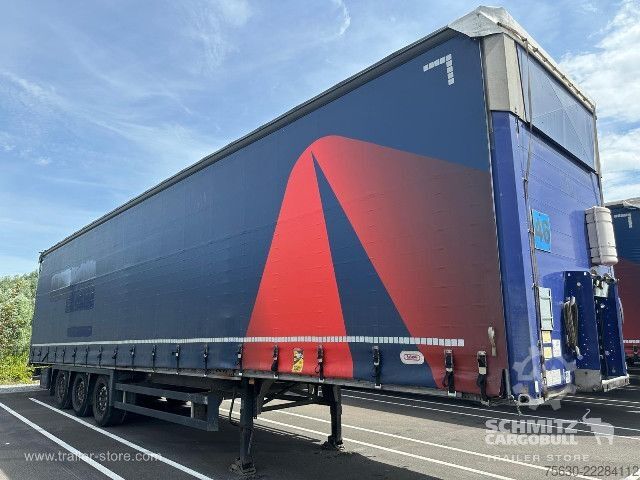 Auflieger mit Pritsche & Plane Schmitz Cargobull Semitrailer Curtainsider Mega