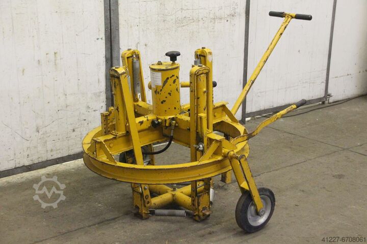 Manhole frame lifter Zagro HK 6