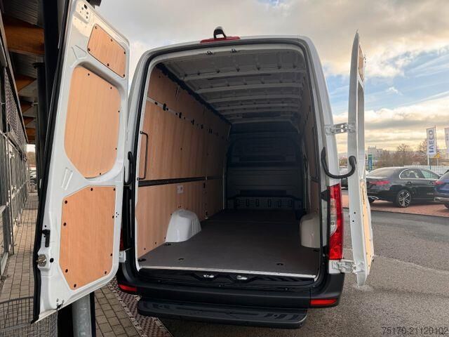 High-roof van Mercedes-Benz Sprinter 319 CDI 4325 Klimaautom Kamera LED