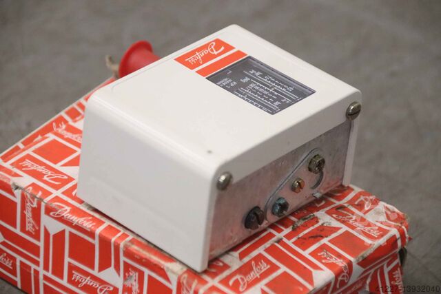 Pressure switch Danfoss KP 17B 060-1268