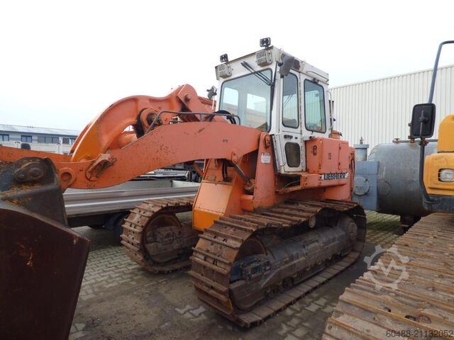 Tracked loader LIEBHERR LR631