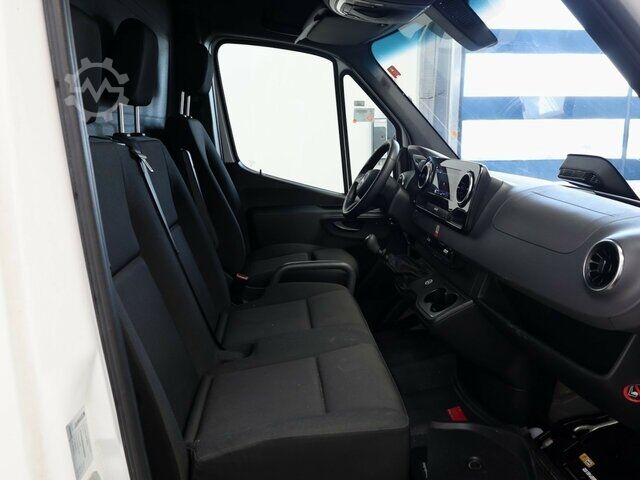 Van Mercedes-Benz Sprinter317CDI Maxi Koffer,LBW,LED,Kamera