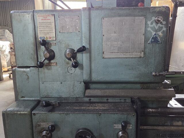 Center lathe TOS Trenčín SN71C