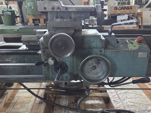 Center lathe TOS Trenčín SN71C