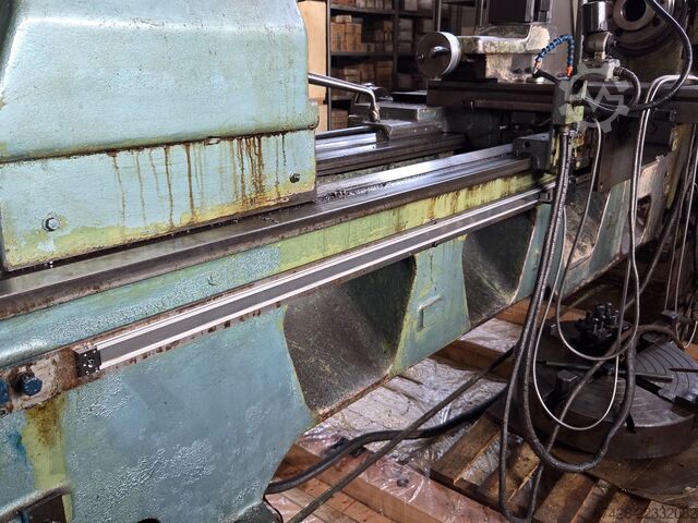 Center lathe TOS Trenčín SN71C