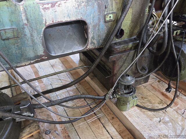 Center lathe TOS Trenčín SN71C