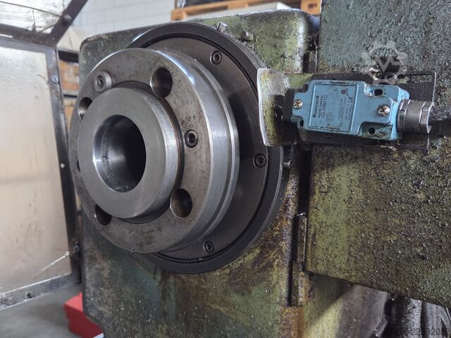Center lathe TOS Trenčín SN71C