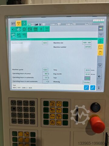 Injection molding machine Arburg 520 E 1500-400 Golden Electric